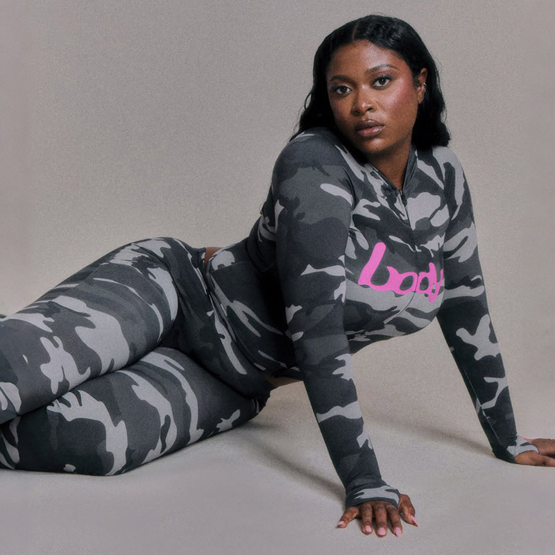 2026 Autumn Women's New Fashion Hooded Top Camouflage Print Sports Slim Fit Long Pants Set_ecoleips.com