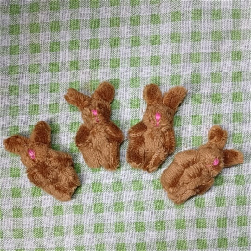 4.5cm 카라멜색 장모 토끼