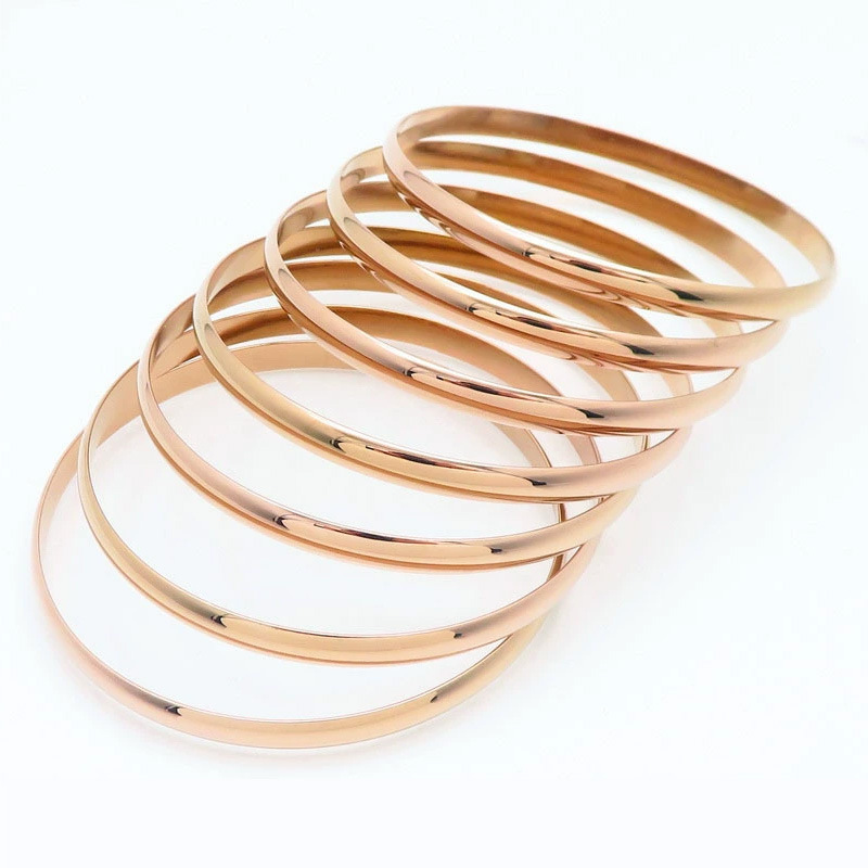 7 anillos de oro rosa