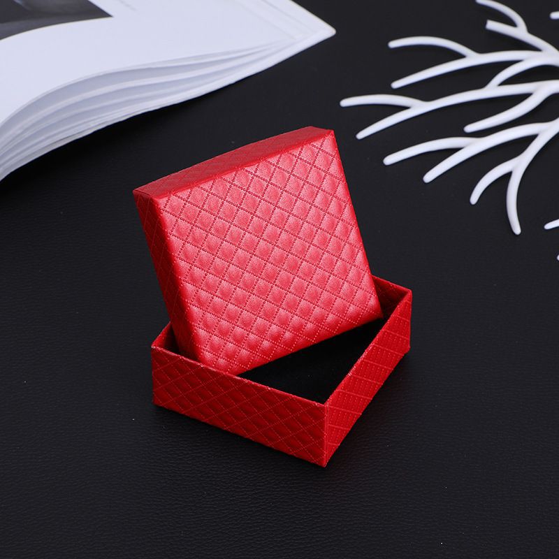Caja de joyas en blanco y negro sólido caja de embalaje fresca pendientes pulsera collar anillo de papel caja de joyas caja de regalo