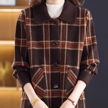 新款妈妈格子针织衫秋冬休闲百搭上衣时髦洋气翻领女外套宽松大码
