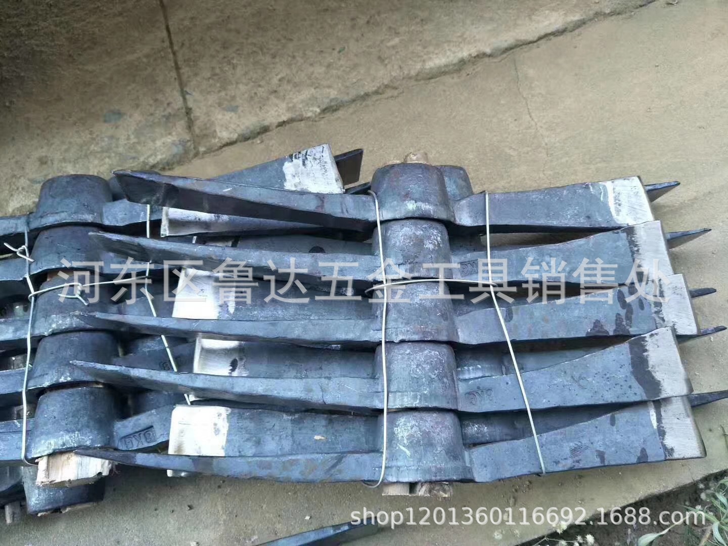 农用工具柴镐头  锻打耐磨洋镐柴镐  两头扁的砍柴砍木头柴镐锄头