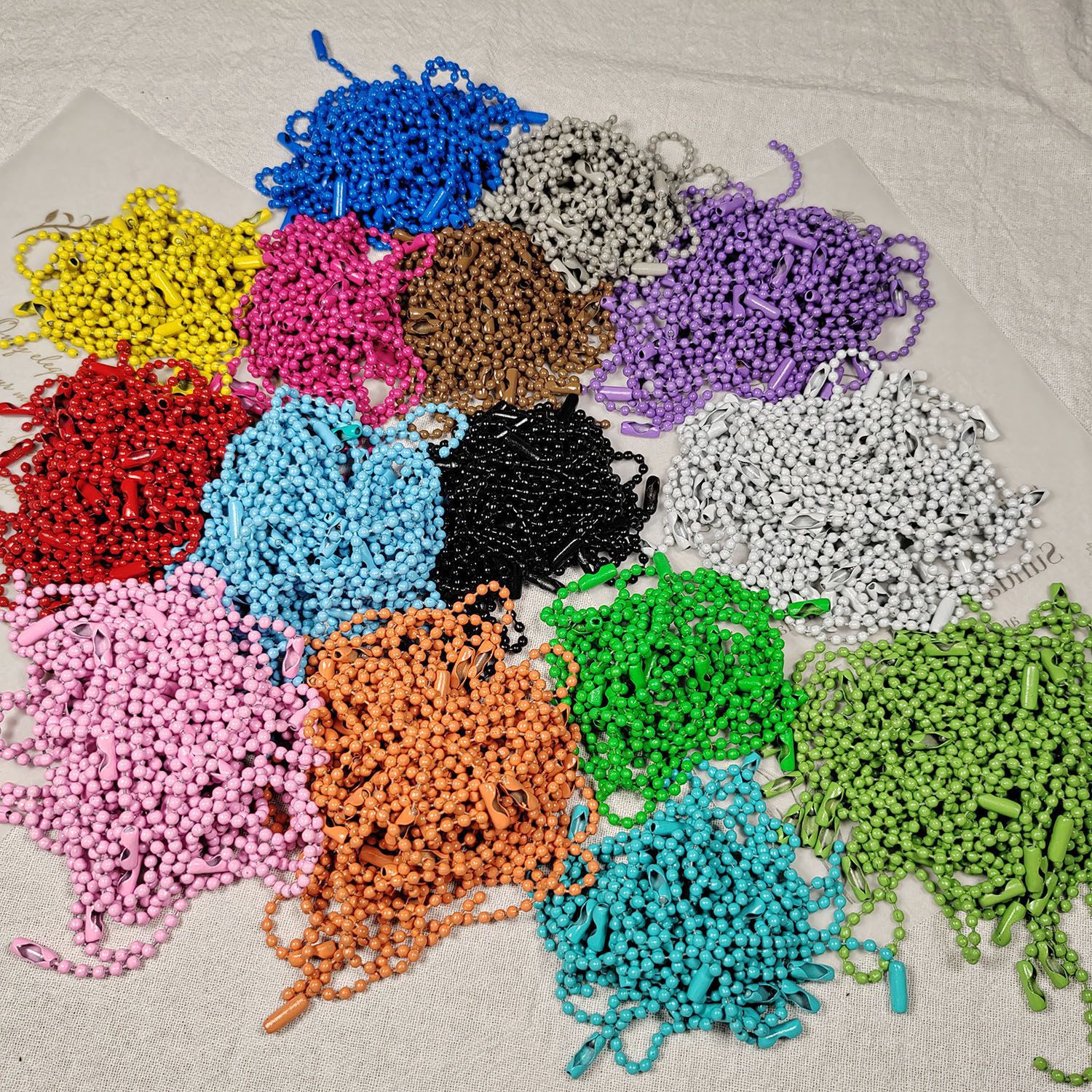 珠链2.4mm喷漆烤漆彩色波铁链包装链条吊牌钥匙链批发