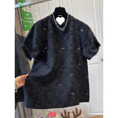 高級感黒透かし彫り穴ジャカード半袖tシャツ女性上着ファッションユニークカジュアル2025夏新作