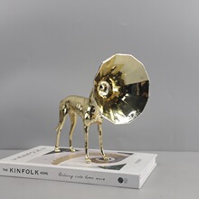 北欧创意个性小众动物金色喇叭狗雕塑摆件客厅玄关酒店家居装饰品