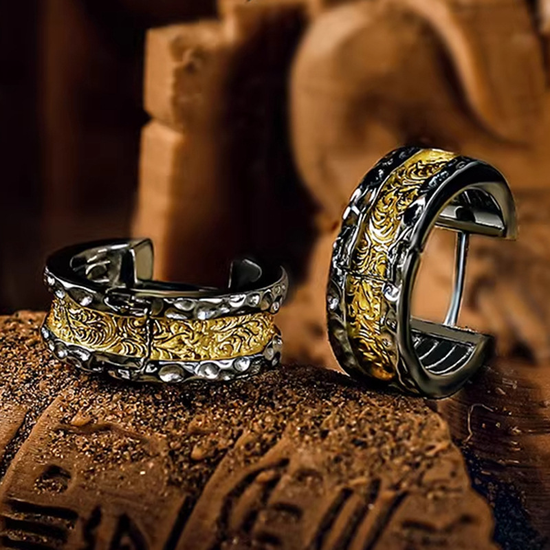 Yinxi 2025 New Tang Grass Pattern Earrings for Boys Retro Hammer Pattern Earrings Niche Earrings Two-Color Ear Buckle Jewelry