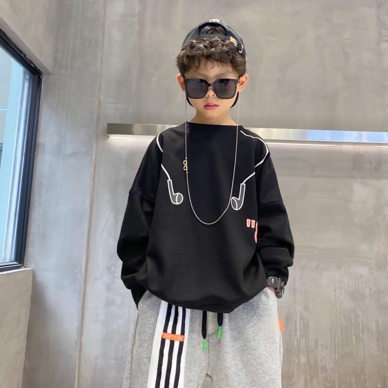 Autumn children's sweatshirt for boys
