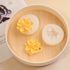 ツバキの花のシリカゲルの鋳型DIYの手作りの香薫の石膏の花のワックスの切れの手作りの石鹸の車載のペンダントの装飾の鋳型