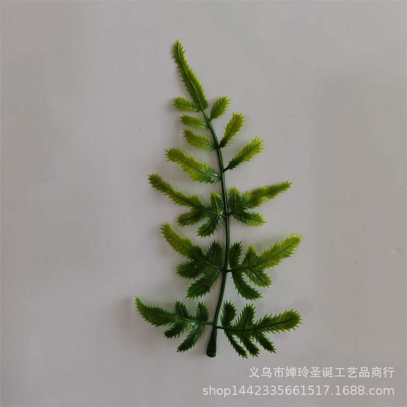 仿真植物塑料水草配件　平面刺草　壁挂藤条水草把束装饰小草批发