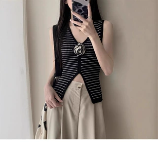 古着立体花朵胸针背心新款显瘦修身无袖针织吊带上衣