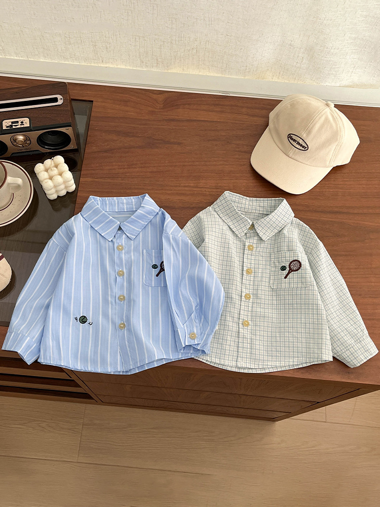 Children's autumn retro shirt for boys for early age