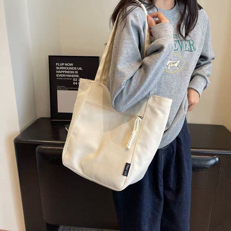 日系新款防水尼龙休闲跨境春夏单肩布包女设计感大容量通勤托特包