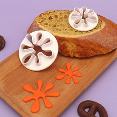 Supply cake and cookie plastic printing tools Fondant DIY molds 2pcs small handprint flower cutting molds
