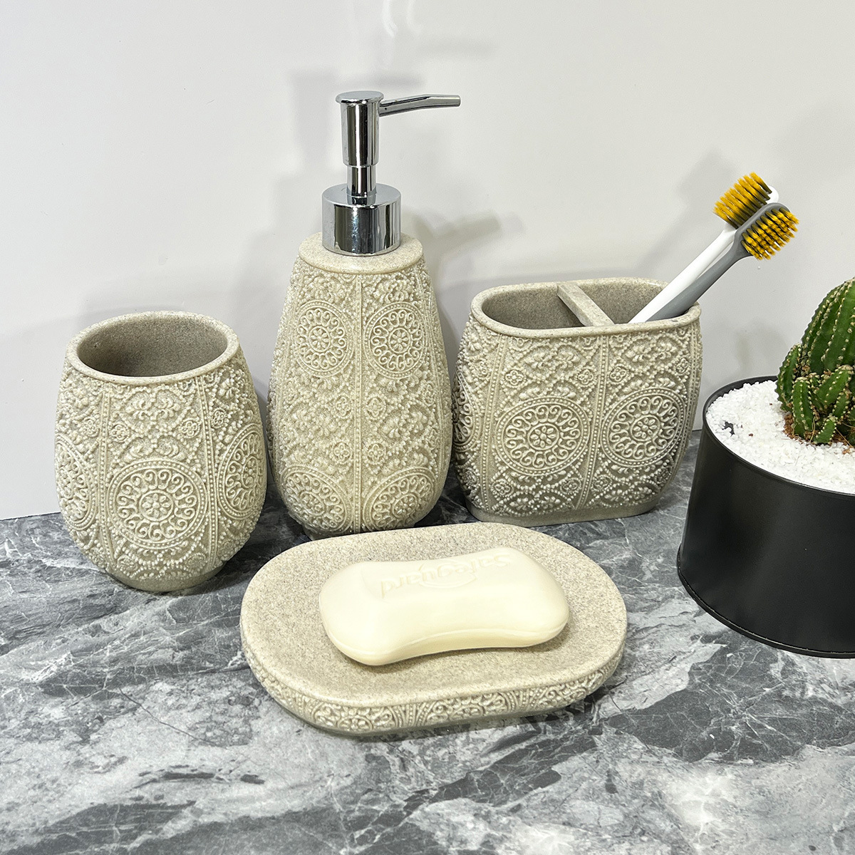 Kit de baño de arena de resina simple baño sanitario de cuatro piezas conjunto de arena imitación de batería de desinfectante de manos