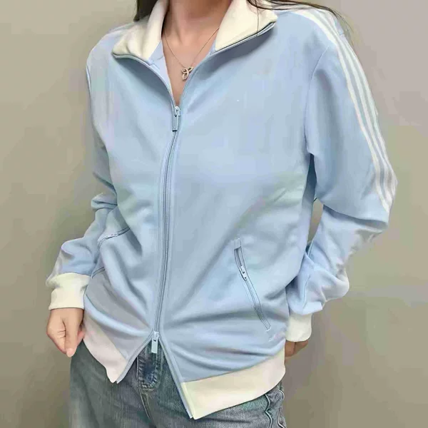 Spring and Autumn Bestseller: Three-leaf milk blue retro slim-fit zip-up Korean-style loose sports jacket with embroidery