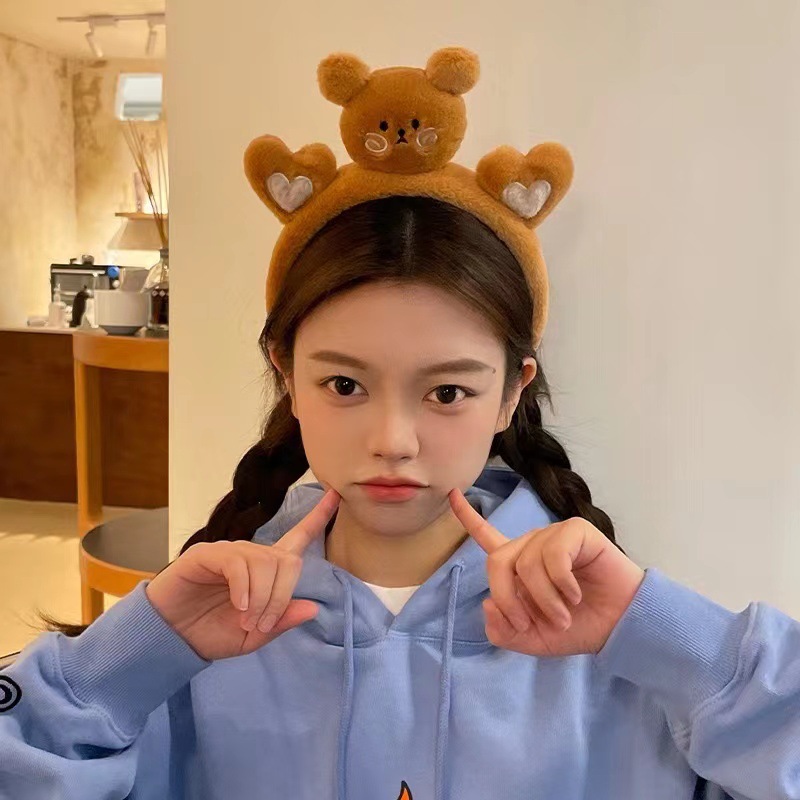 2023 nuevos dibujos animados lindos animales de peluche rana cabello muñeca estereoscópica conejo oso lavar la cara cabello