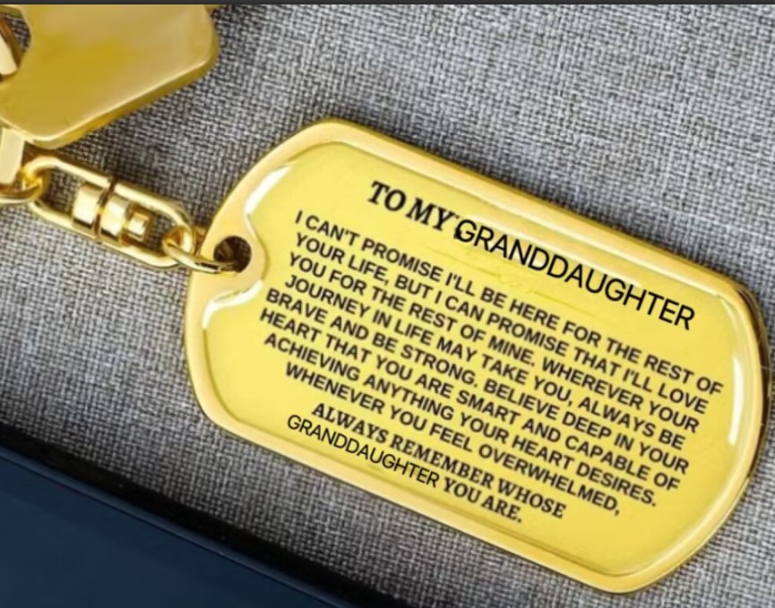 Spot venta caliente transfronteriza marca militar creativa llavero epoxi de acero inoxidable regalo conmemorativo para hijo, hija, nieta