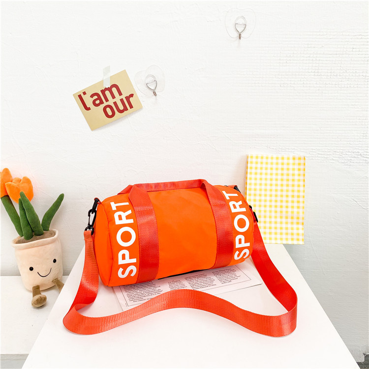 Unisex Medium Oxford Cloth Letter Basic Sports Cylindrical Zipper Crossbody Bag display picture 9