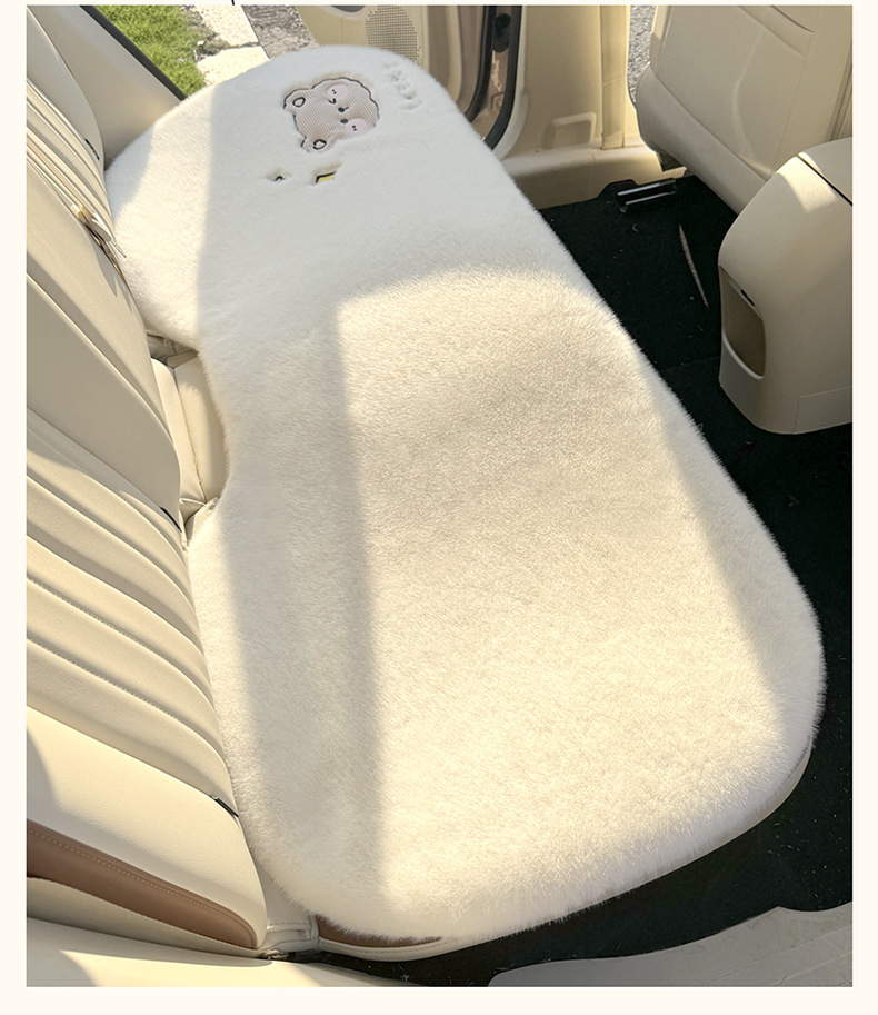 Cartoon winter car cushion plush bear warm car supplies fashion cute hair-free car three-piece set