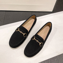 2024春秋新款豆豆鞋女平底单鞋软底防滑孕妇鞋圆头瓢鞋大码41一43