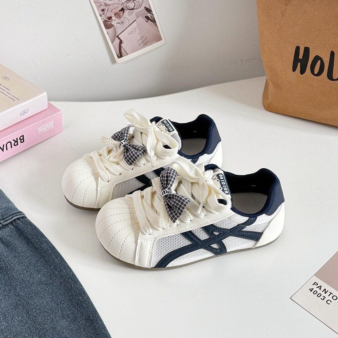 Redonda cabeza casual zapatos blancos para mujeres 2026 verano nuevo ligero red transpirable versátil zapatos de tablero de estudiantes