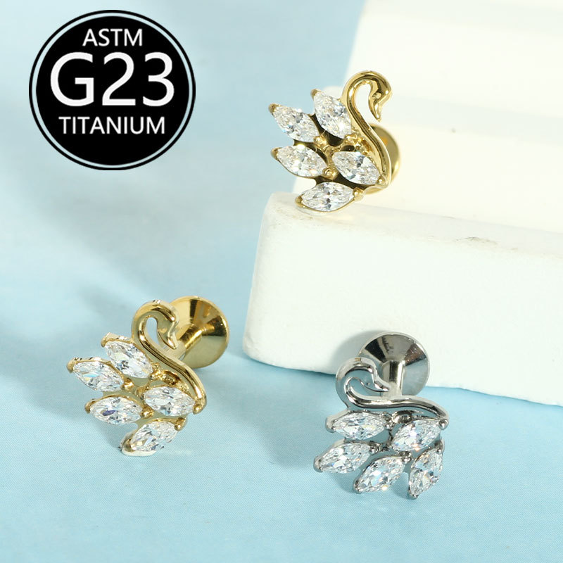Pointed titanium steel lip stud product view