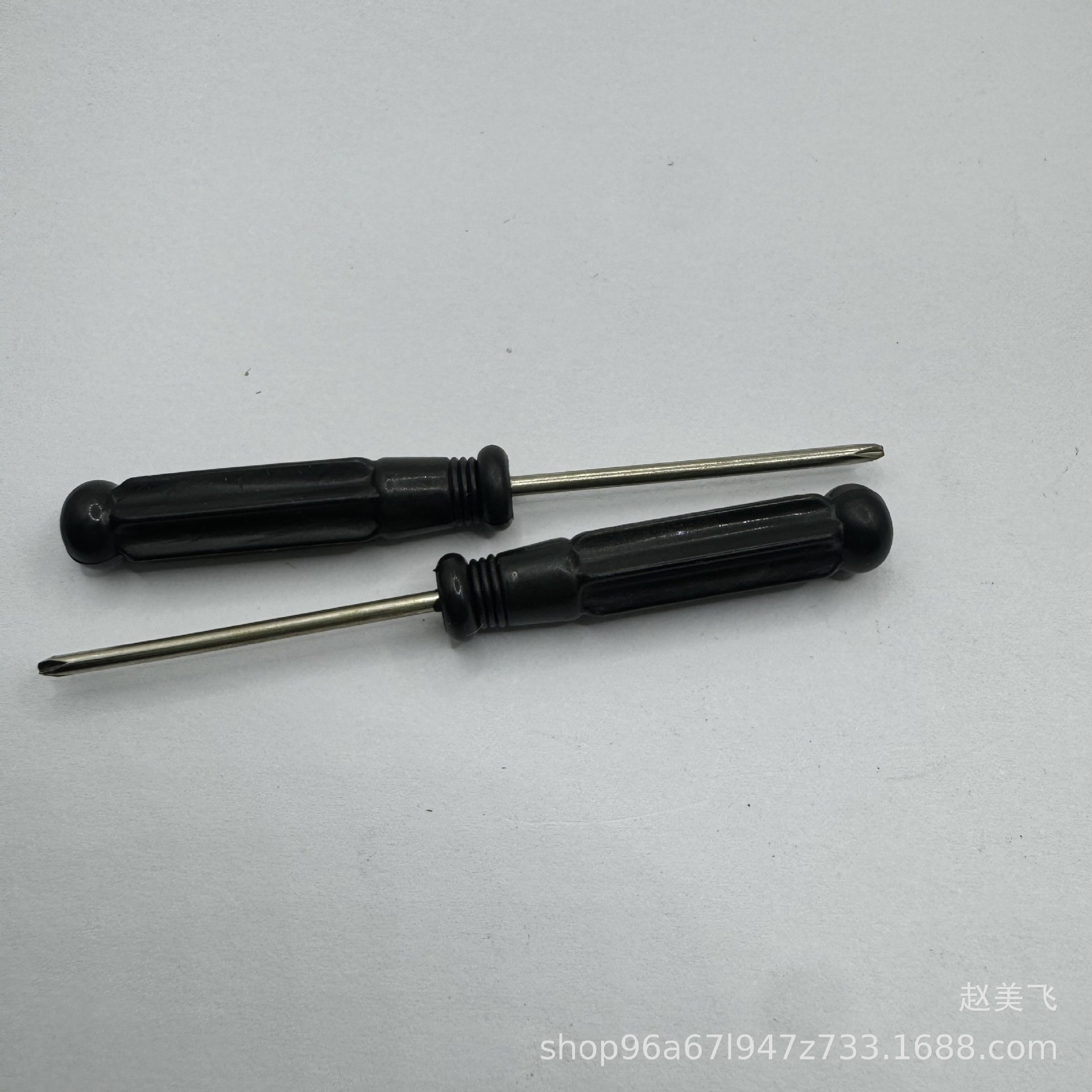 Crystal Black Cross-Shaped M2 Screwdriver for Disassembling Toy Batteries, Small Appliances, Delivery, Repair, and Small Tools, 80mm Long