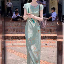 新中式复古改良版年轻款旗袍裙女法式气质绿色显白修身连衣裙女夏