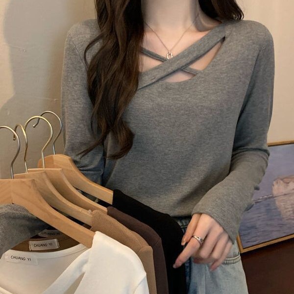 気をつけてください。デザイン感があります。長袖tシャツの初秋の上着です。|undefined