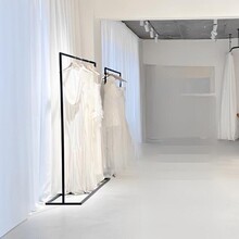 婚纱架子高档展示架落地礼服挂衣架影楼工作室秀禾展示架头纱挂杆