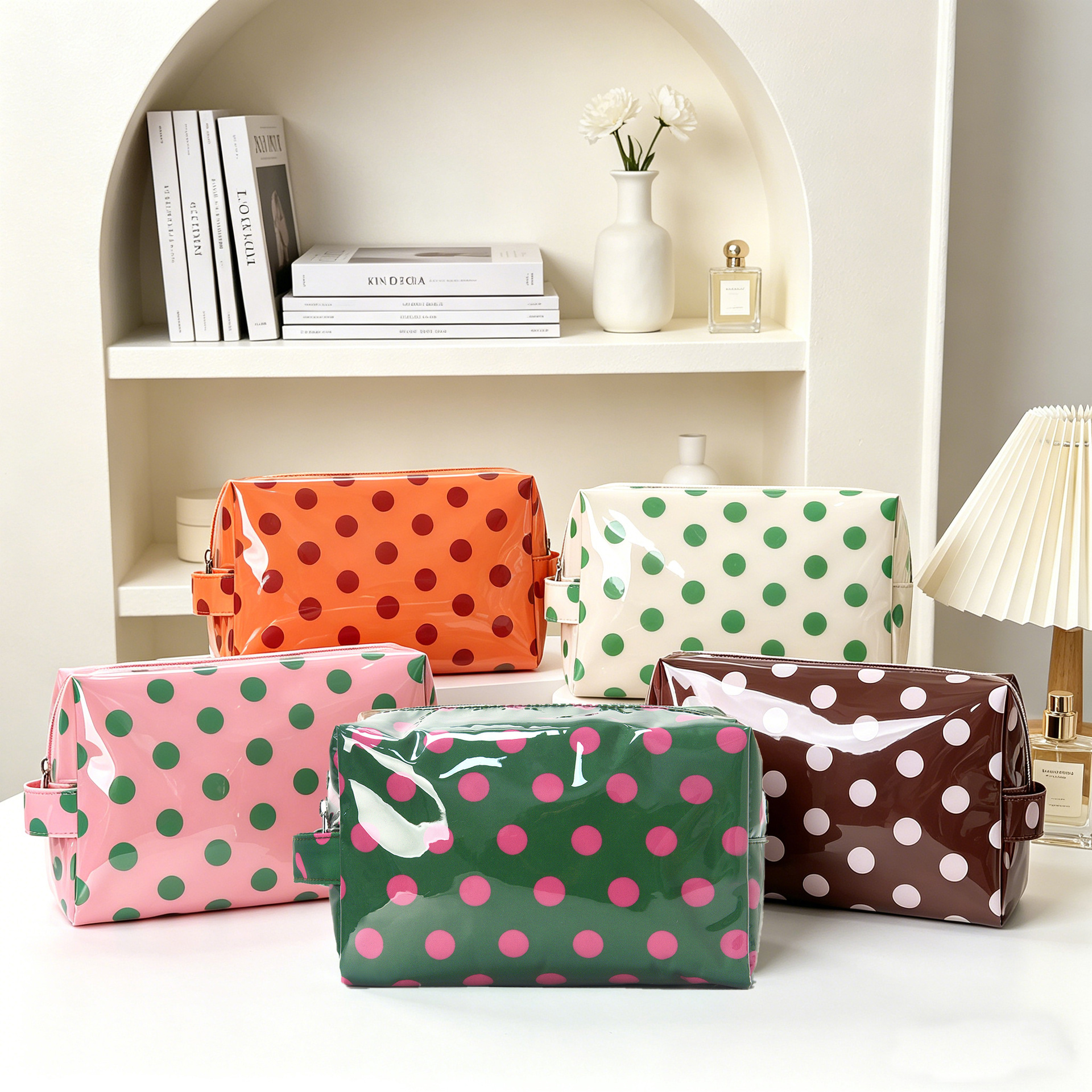 Cross-border PVC polka dot makeup bag, Korean-style color-blocking polka dot storage bag, waterproof travel toiletry bag, waterproof makeup bag