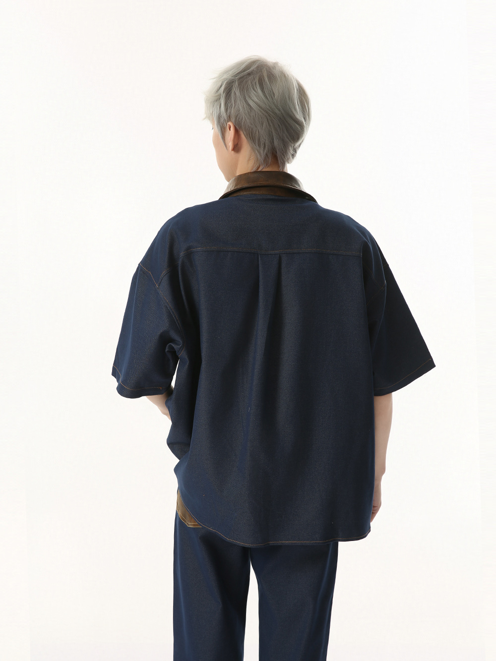 MTLCLOTHES Hombres| Nueva moda americana nicho color contrastante empalme PU cuero retro conjunto de camisa de trabajo