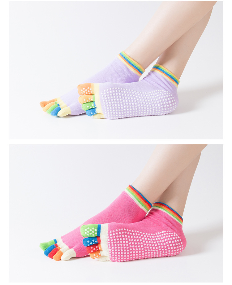 Women's Cartoon Style Sports Color Block Solid Color Cotton Crew Socks A Pair display picture 5