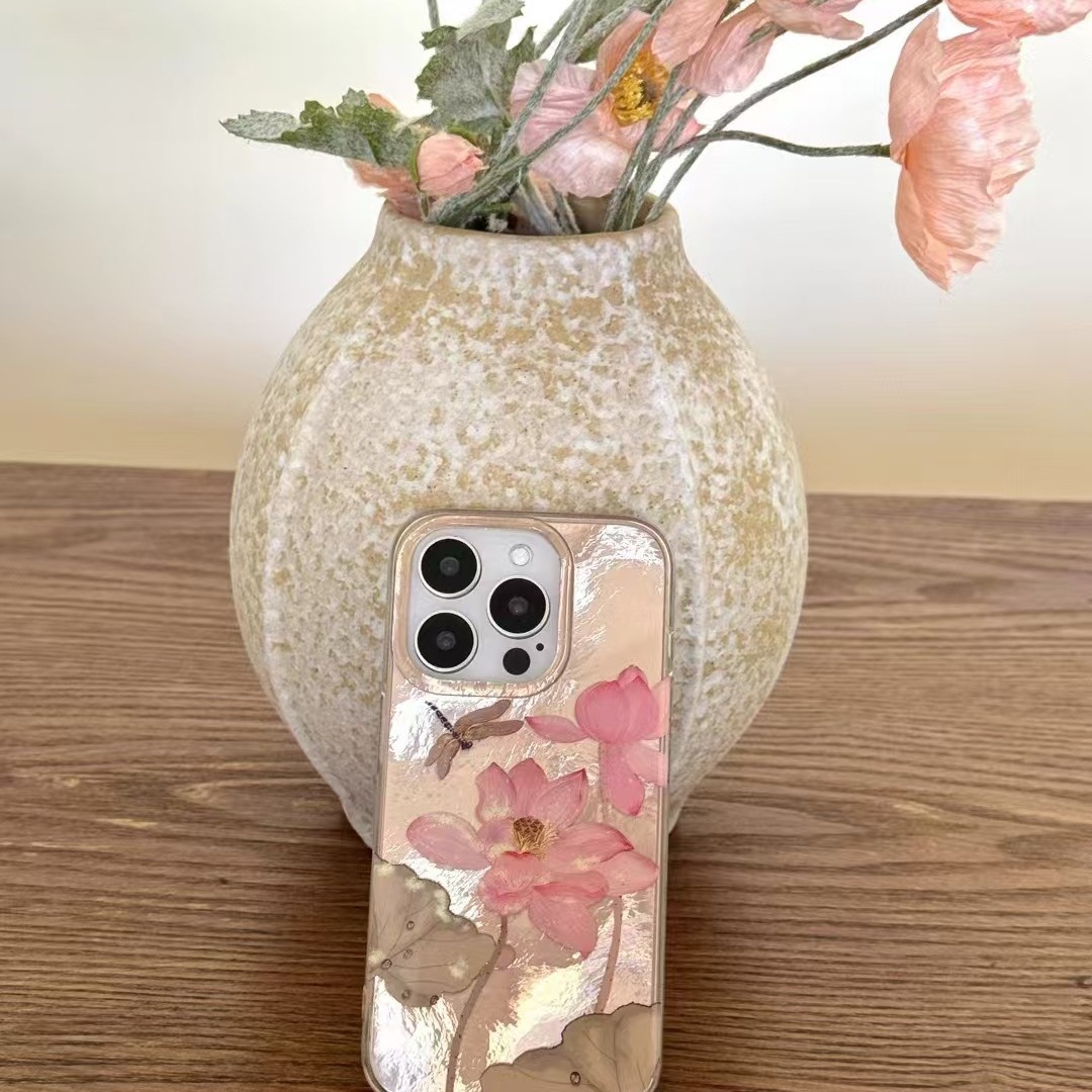 Hermoso estilo nacional buena suerte loto adecuado para 15Pro Max cuerda de mano iPhone14 Apple 13P funda para teléfono móvil 12 doble capa