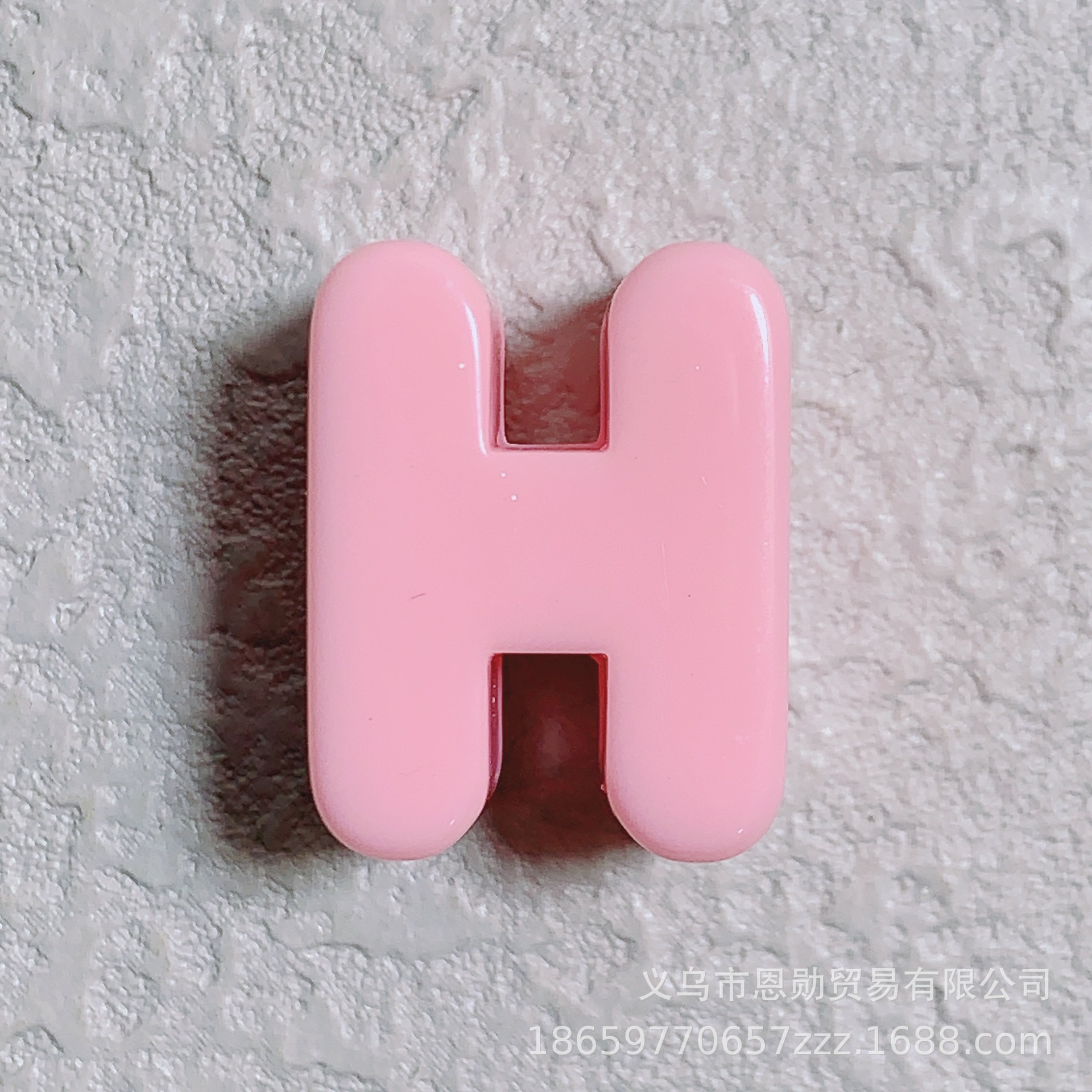 H (light pink)