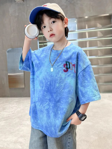 Children's summer clothing for boys, medium size, Korean style, stylish and casual, loose print letter T-shirt for boys, trendy