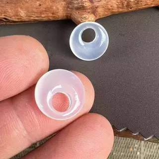 天然玛瑙冰透偏心扣配饰玉髓DIY荔枝冻公主扣挂件饰品现货批发