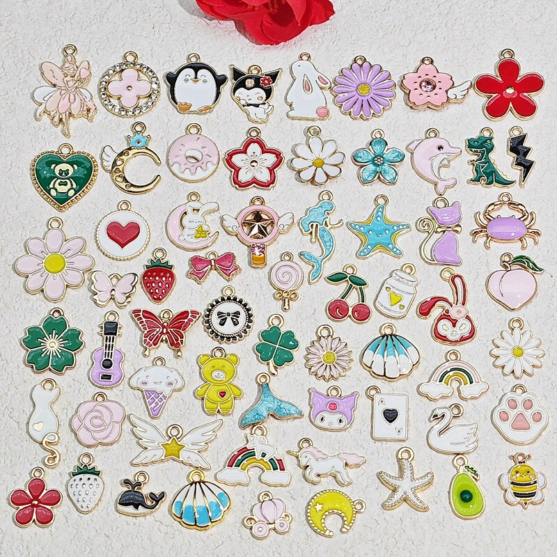 Cartoon Cute Handmade Oil Dropping Alloy Pendant Children's DIY Beaded Bracelet Necklace Clothing Pendant Jewelry Accessories