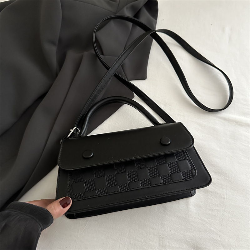 Bolso de costura de alta gama 2024 otoño e invierno nuevo estilo bandolera bandolera bandolera bandolera roja pequeña mujer