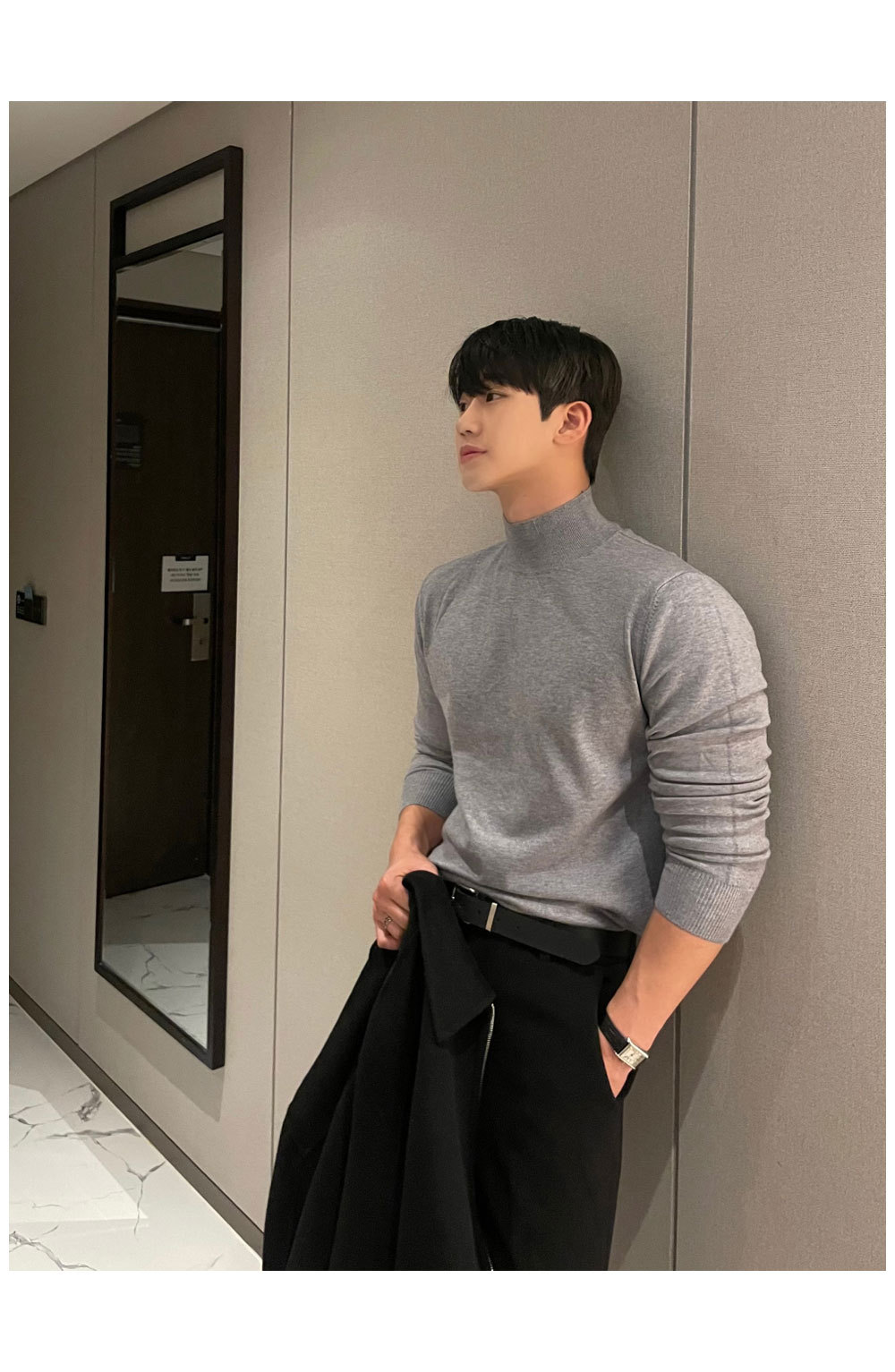 Men's Clothing American Style Men's Slim Fit Semi-Turtle Neck Sweater Lightweight Knit Pullover Long Sleeve Core-Spun Yarn Shirt For Casual Layering_voghion.com
