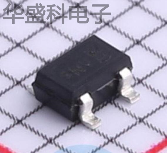 BFP 450 H6327 封装 SOT343-4 三管