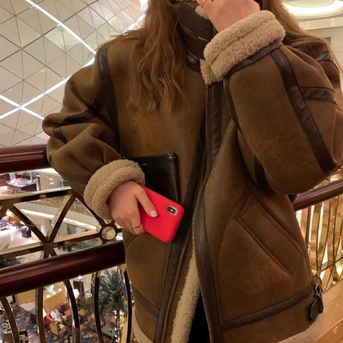 New Fur All-In-One Jacket for Women in Autumn and Winter, Lamb Hair Plus Velvet Fur Short Leather Jacket for Women, Korean Style Loose Motorcycle Jacket