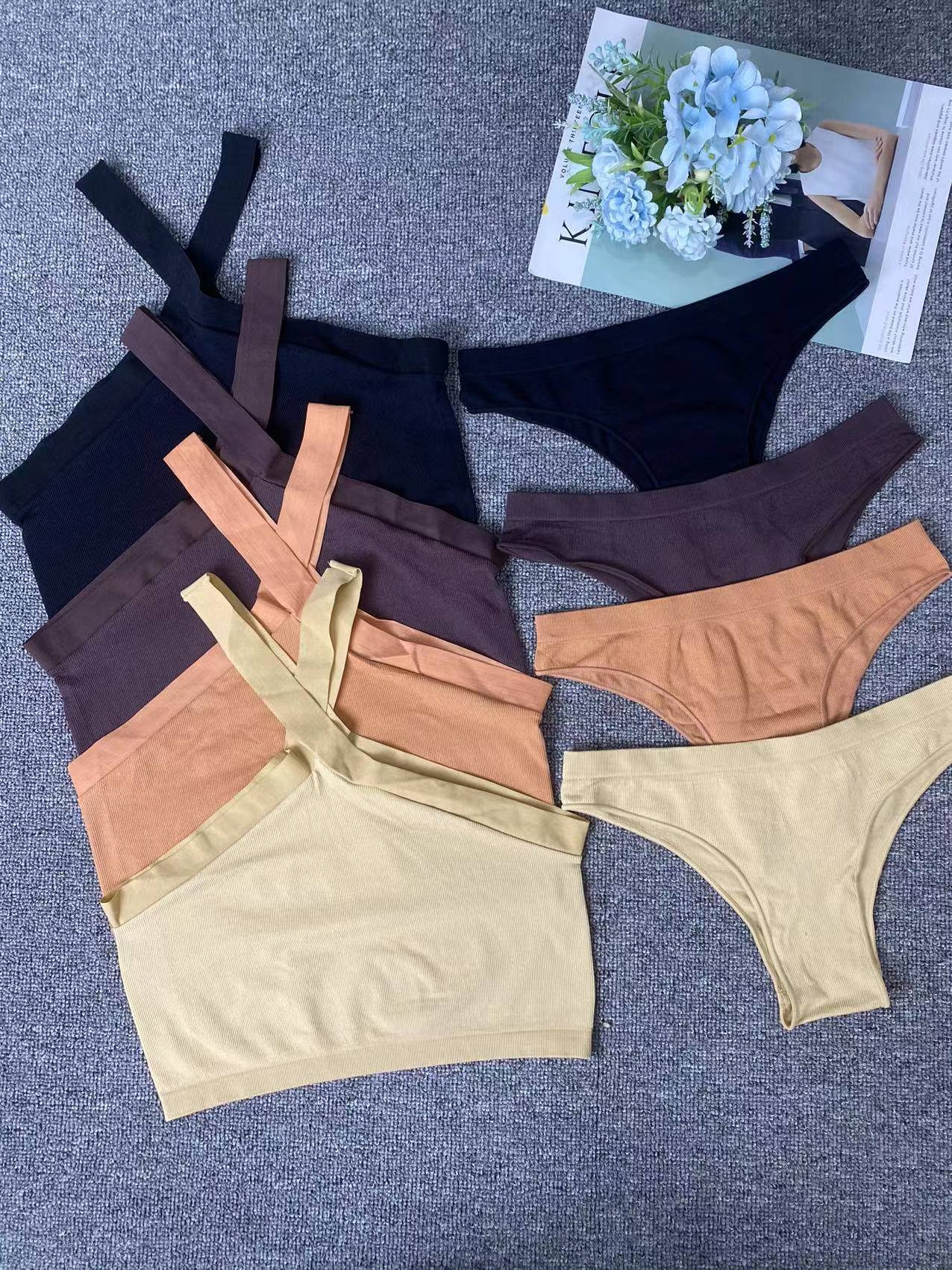 Exterior solo nuevo estilo mixto sin costuras de alta elástico fino algodón sexy traje cómodo traje al por mayor