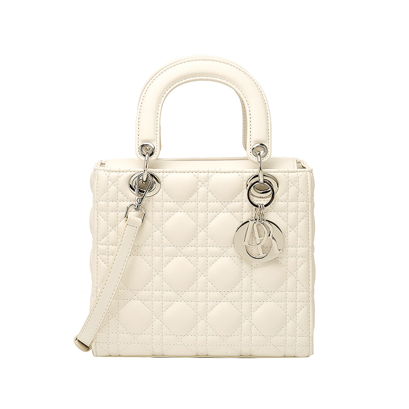 Nuevo bolso Dai Fei transfronterizo 2025 verano súper fuego ligero lujo nicho de alta gama sentido bolso cuadrado pequeño rombo de moda