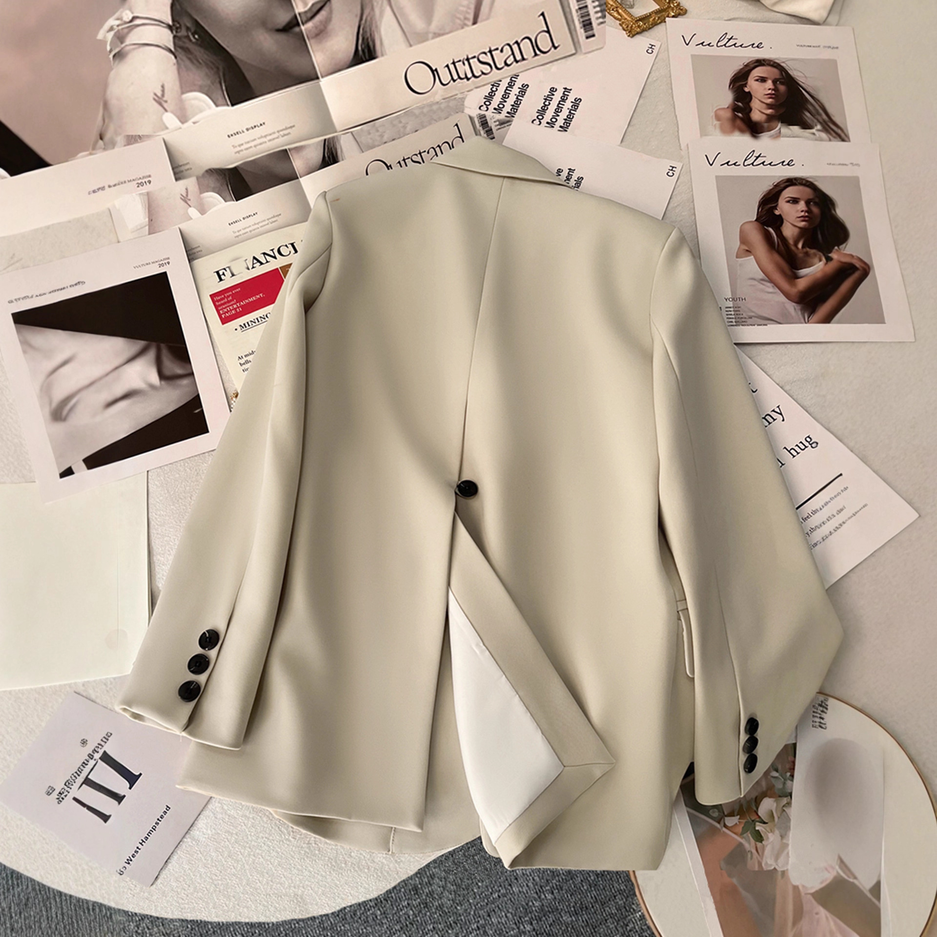 Casual Blazer for Women 2025 New Spring & Fall Elegant Lady High-End Small Unique Beautiful Small Suit