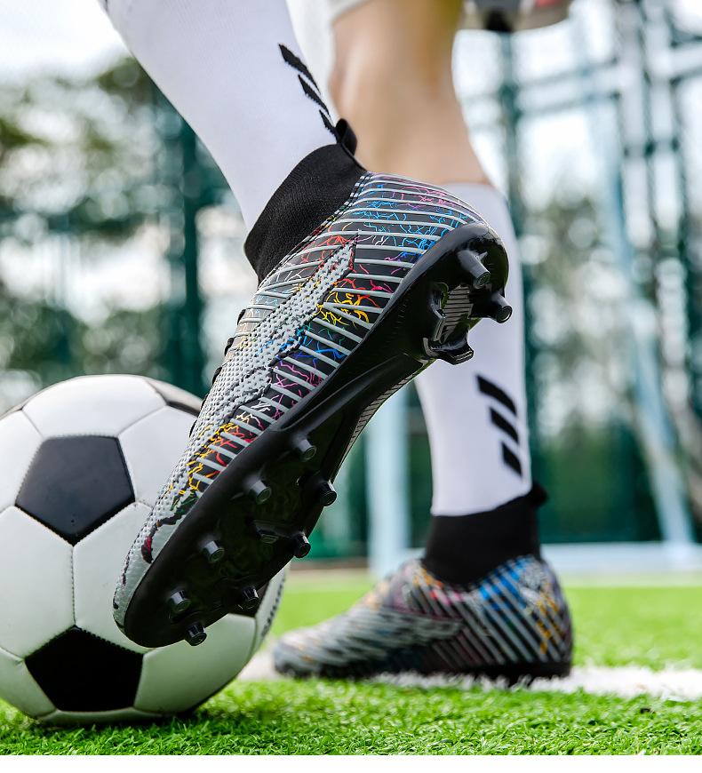 Football High Top 2024 Autumn New Camo Boys' Professional Training Long Broken Nail Large Sports Shoes_voghion.com