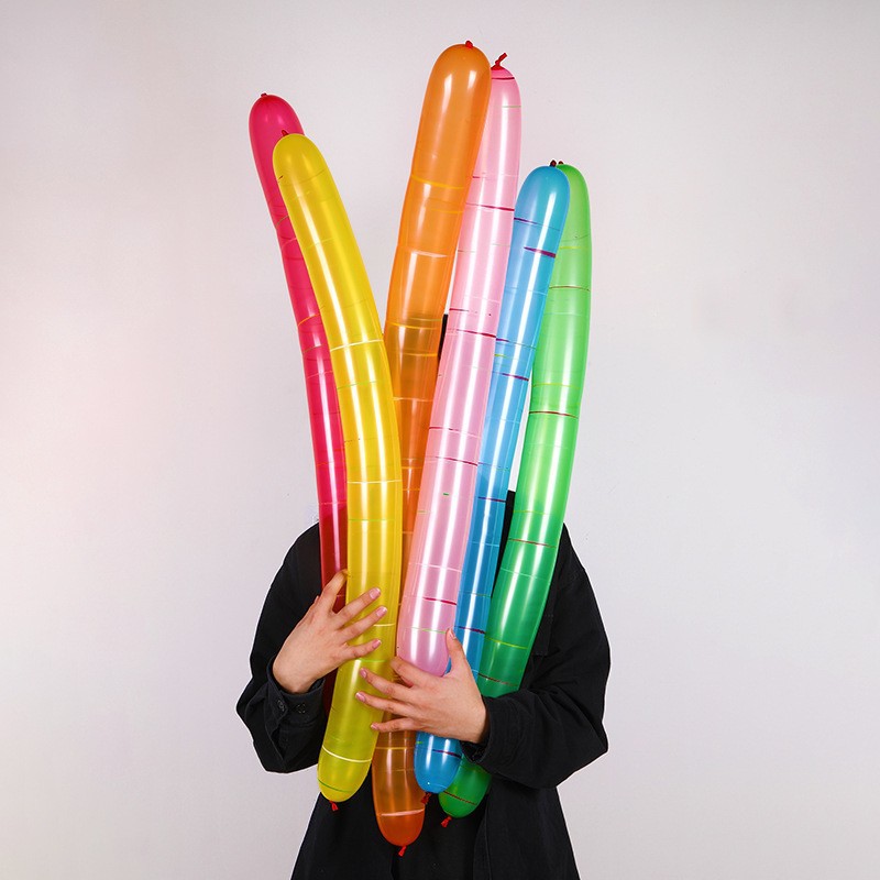 Manufacturer wholesale thick rocket balloons children's toy long balloons that fly and make sounds for stall latex balloons