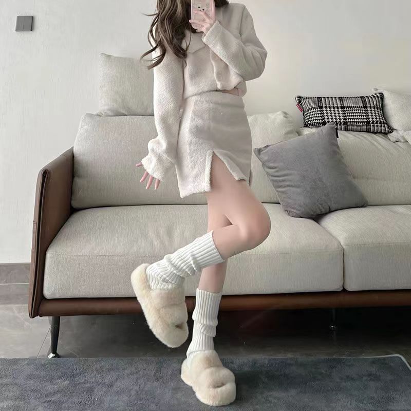Japanese JK Girl's Cub Socks Ins Hot Girls Cold-proof All-match Leg Set Autumn and Winter Warm Vertical Strip Knitted Stacked Socks Set