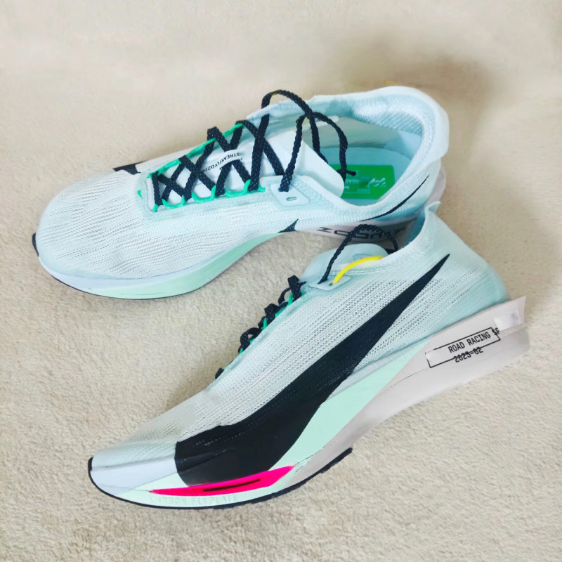 Pure Original Streakfly 2 Versatile Wear-Resistant Rebound Mesh Breathable Marathon Racing Sports Running Shoes