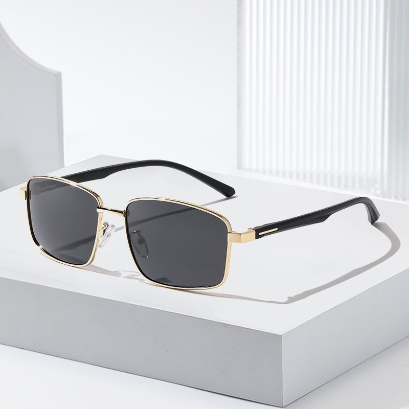 Lightweight Polarized Sunglasses Comfortable Driving Sunglasses Riding Glasses Men's Retro Style Square Glasses for Myopia Lightweight Polarized Sunglasses Comfortable Driving Sunglasses Riding Glasses Men's Retro Style Square Glasses for Myopia